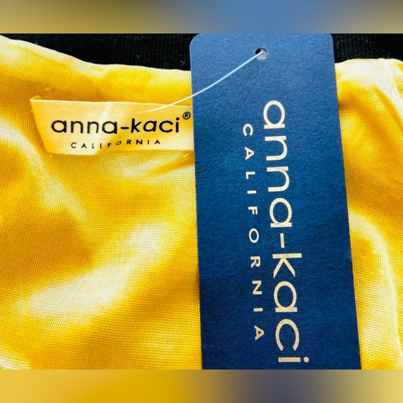 GOLD SEQUENCE DAZZLING BOMBER JACKEY by Anna Kaci. Front Zipper Closure. - Picture 14 of 14